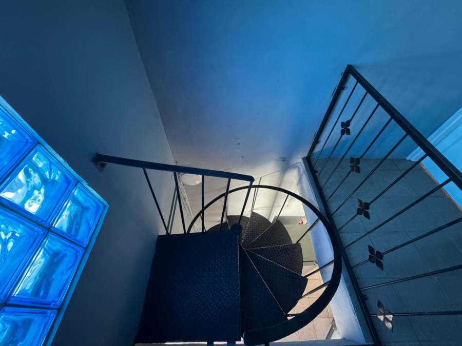 9 Bedroom Property for Sale in Belhar Western Cape